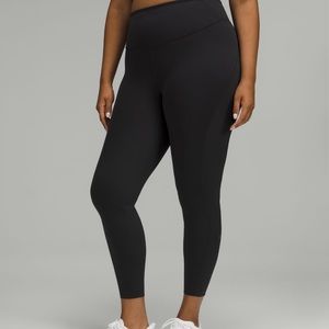 Base Pace High-Rise Tight 25”